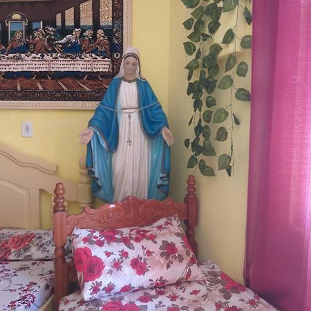 Casa Da Tia La Preco Unico Pela Casa Inteira, Cabem Ate 6 Pessoas Proximo Ao Santuario De Aparecida Villa Aparecida  Luaran gambar