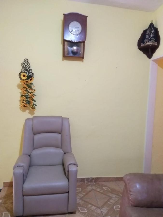 Casa Da Tia La Preco Unico Pela Casa Inteira, Cabem Ate 6 Pessoas Proximo Ao Santuario De Aparecida Villa Aparecida  Luaran gambar