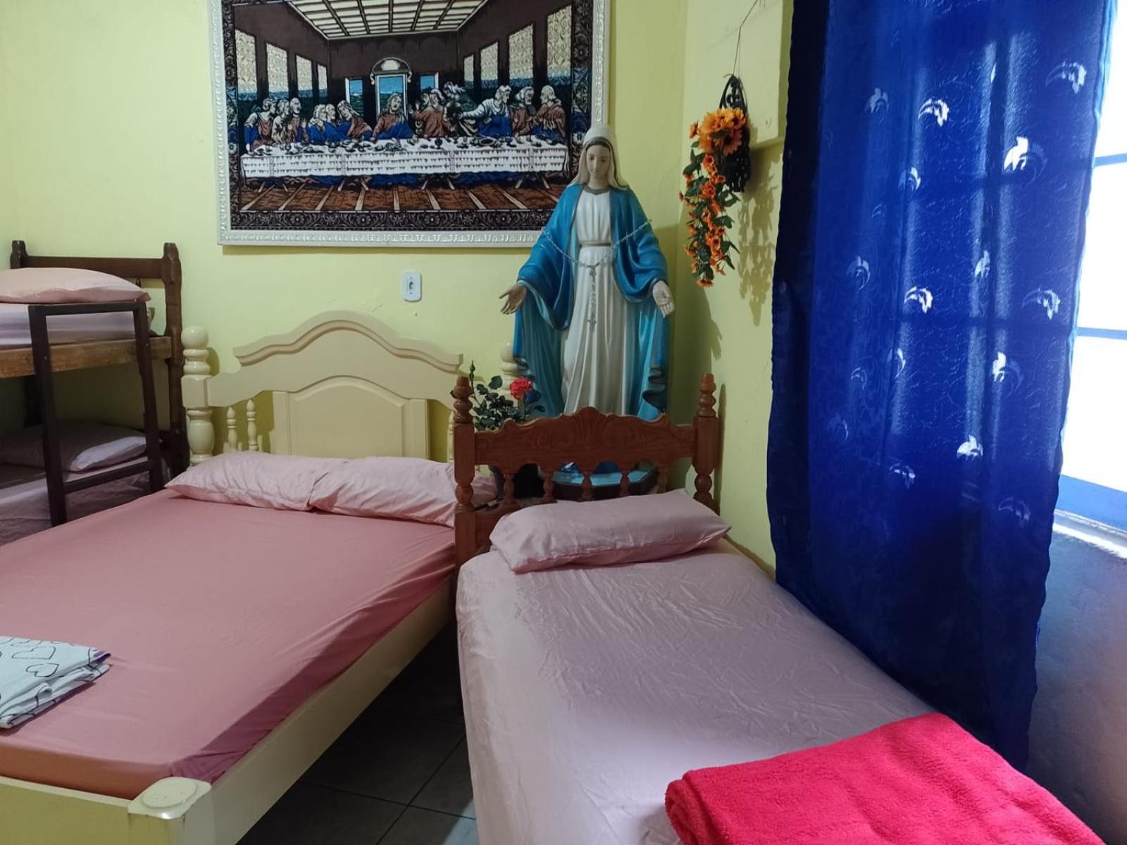 Casa Da Tia La Preco Unico Pela Casa Inteira, Cabem Ate 6 Pessoas Proximo Ao Santuario De Aparecida Villa Aparecida  Luaran gambar