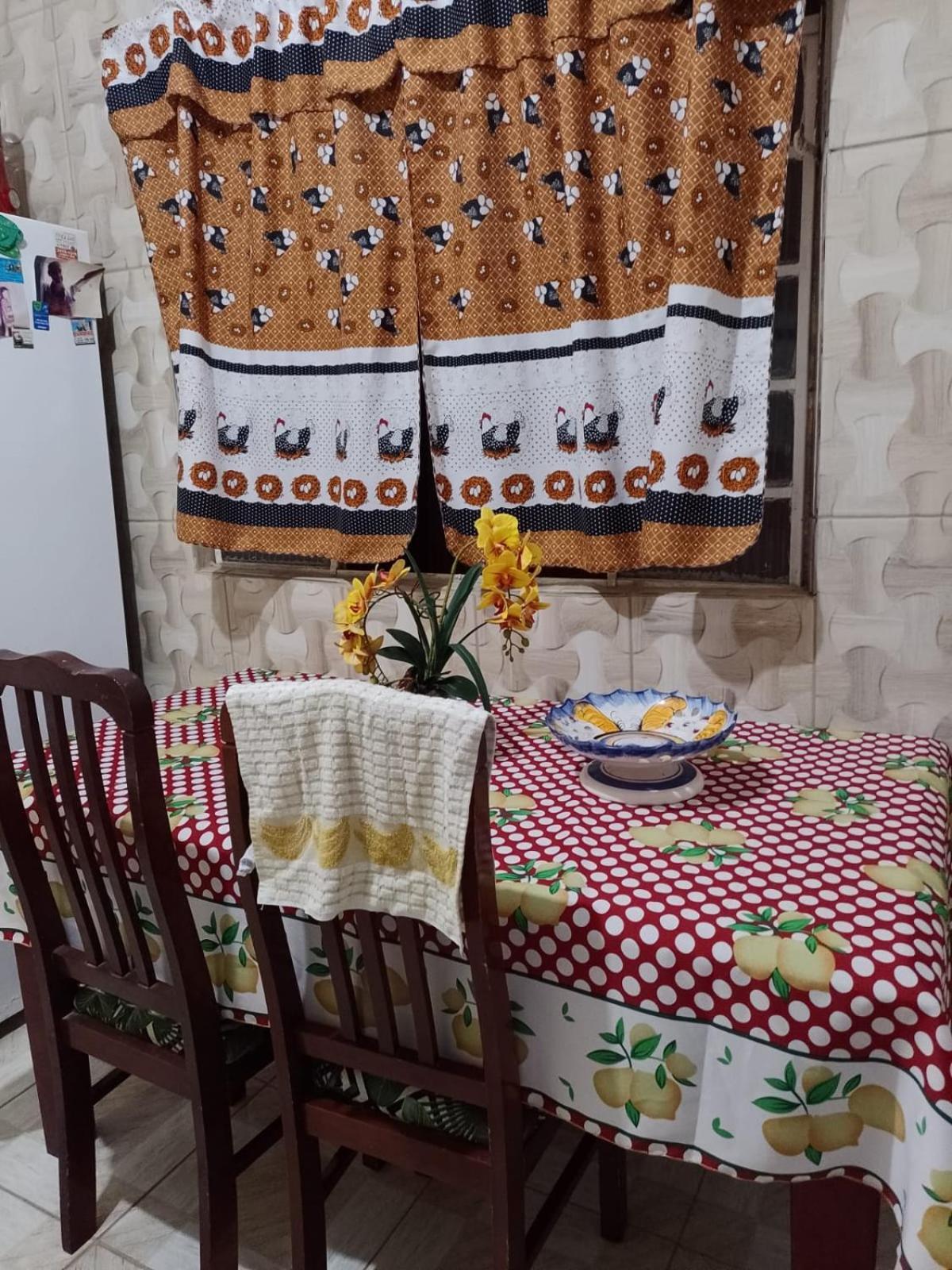 Casa Da Tia La Preco Unico Pela Casa Inteira, Cabem Ate 6 Pessoas Proximo Ao Santuario De Aparecida Villa Aparecida  Luaran gambar